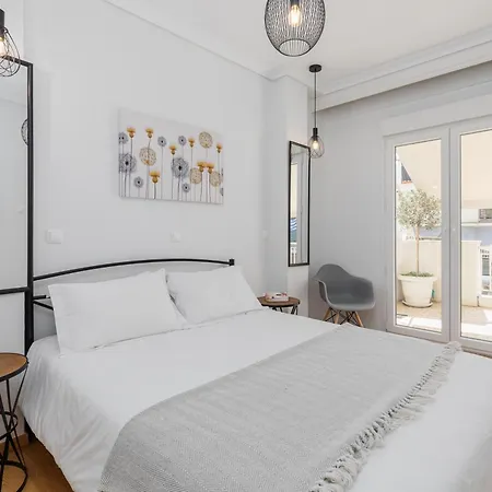Stavroula's House Center, Penthouse Apartment